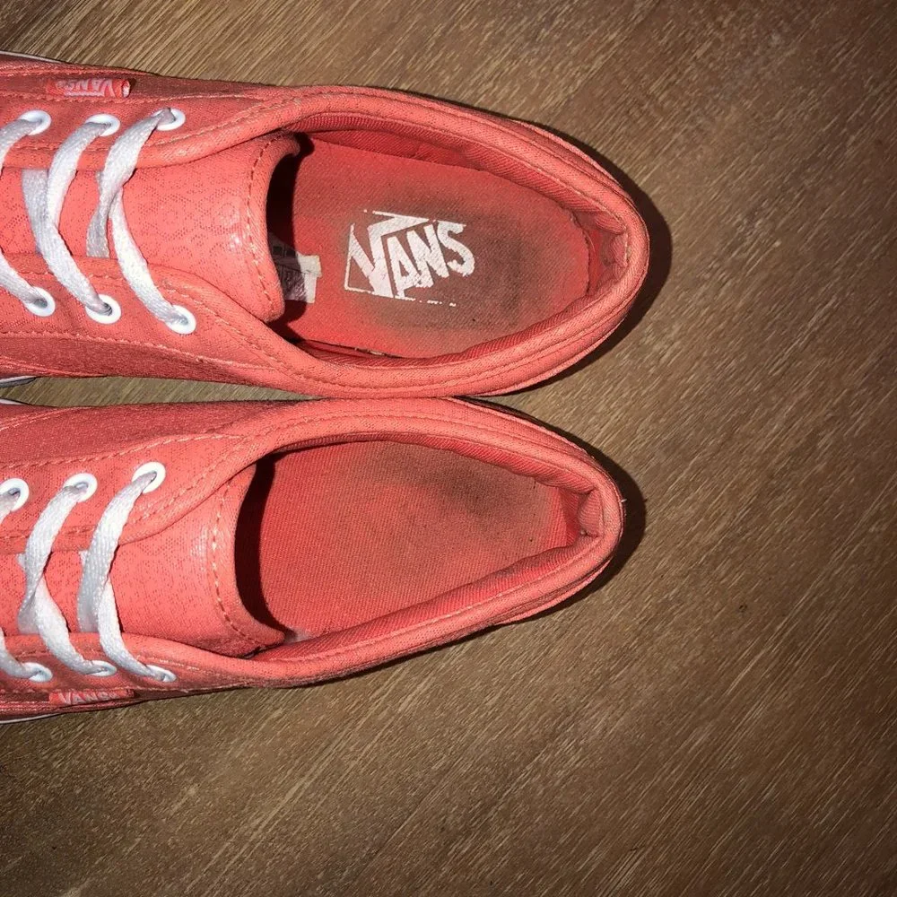 Vans Coral Shimmer SIZE 9, EXCELLENT CONDITION - Picture 4 of 8